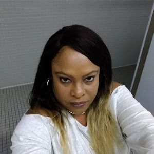 Meet your Posher, Yvonne